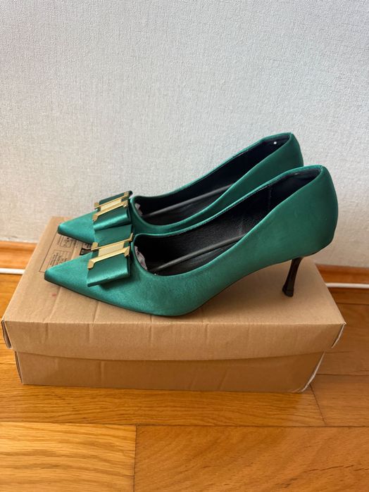 Продам нові туфлі