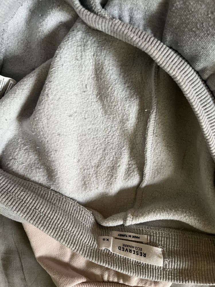 Spodnie dresowe damskie joggery Reserved rozm xs