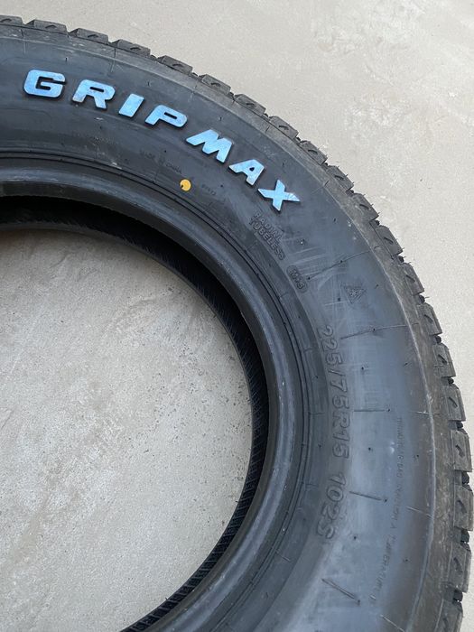грязеваяe болотная резина 225/75 R15 ніва opel ford jeep niva ваз21213
