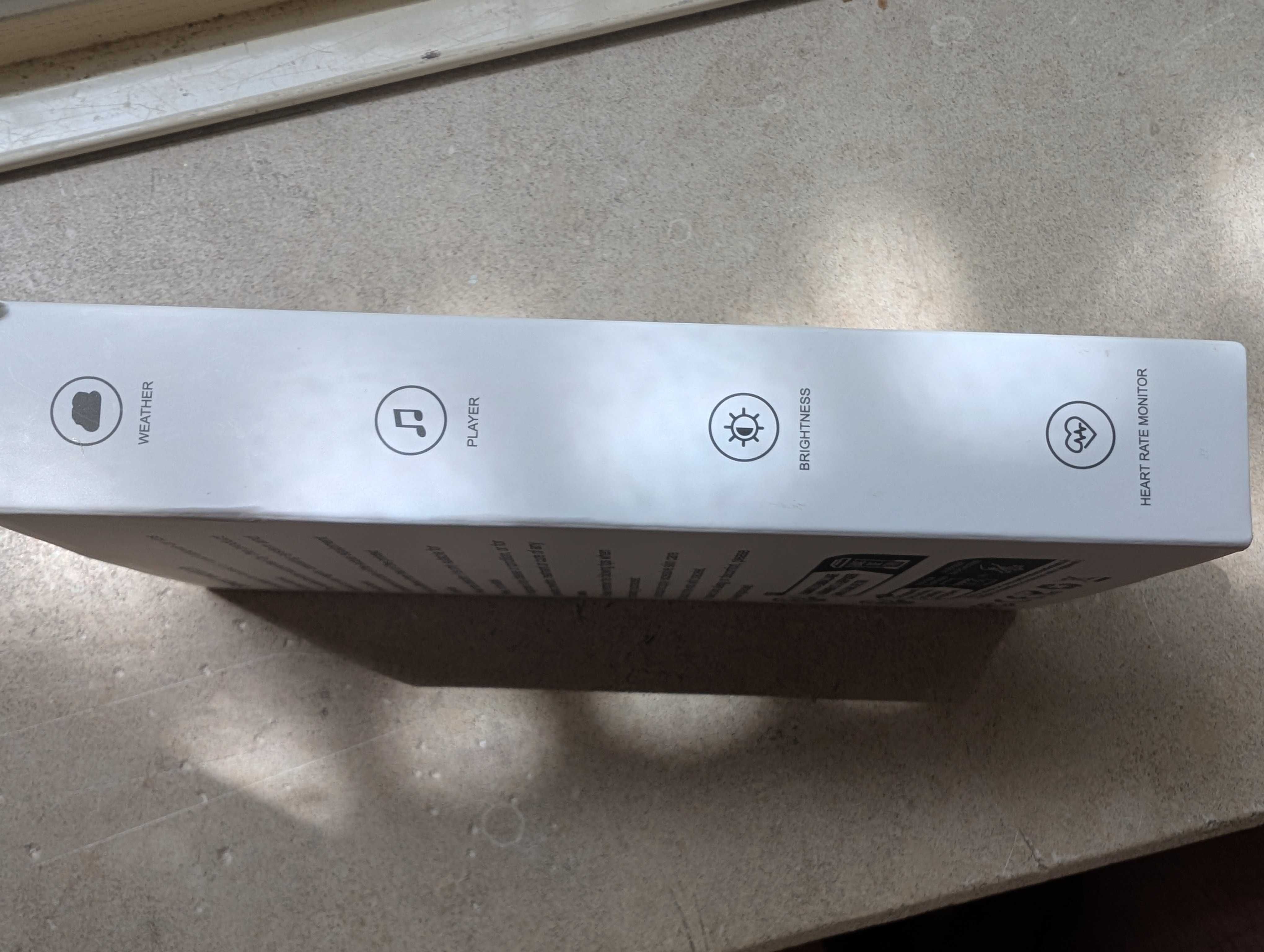 Smartwatch HW52 WE Preto c/defeito