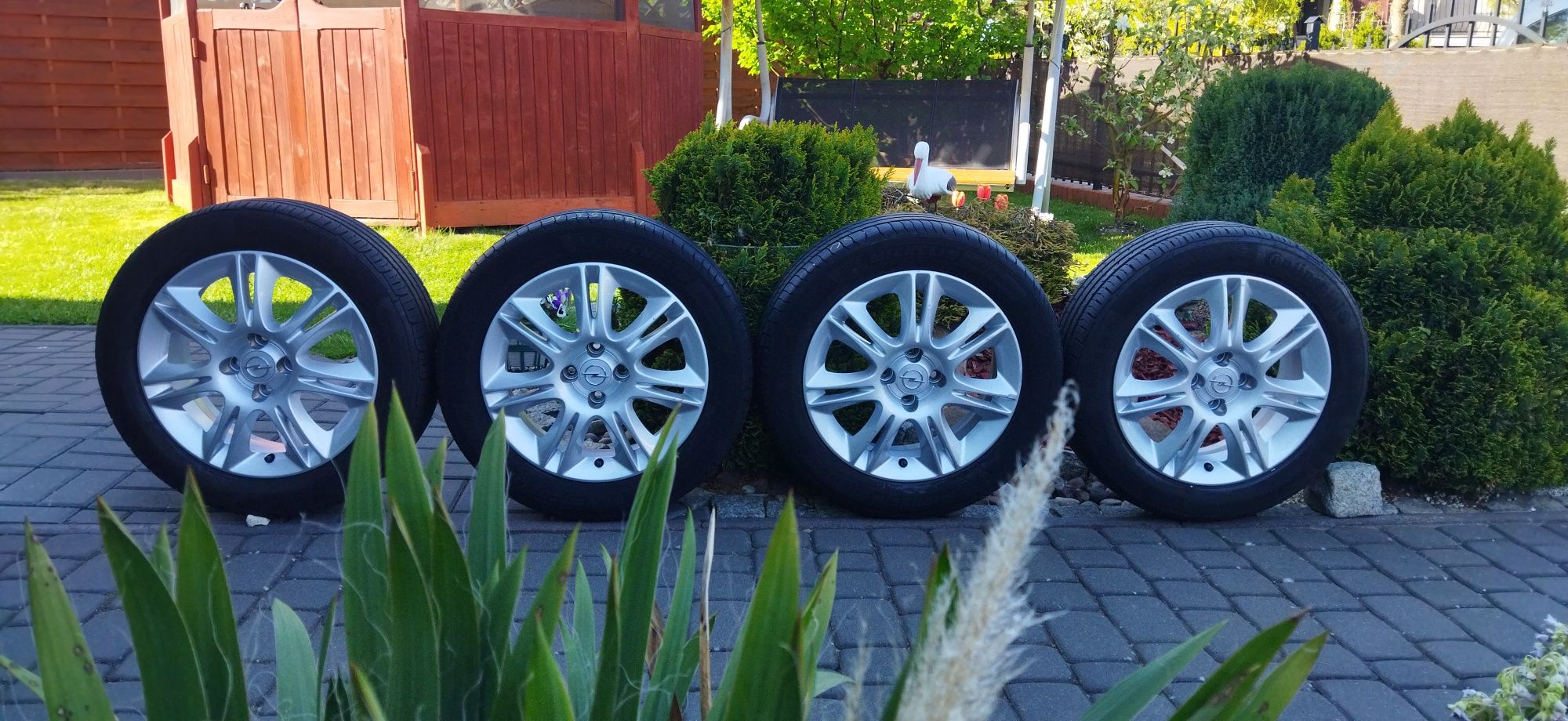4x100 16 Cali Koła Alu 195/55/16 Opel Corsa Meriva Tigra Astra