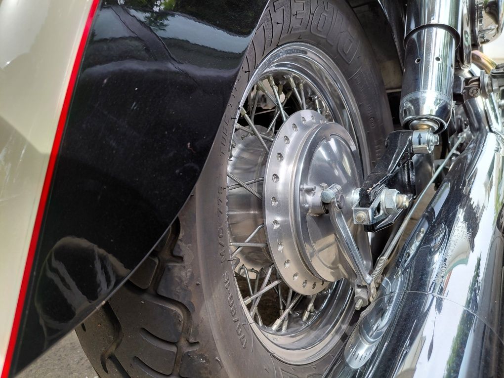 Honda Shadow Clássic 750