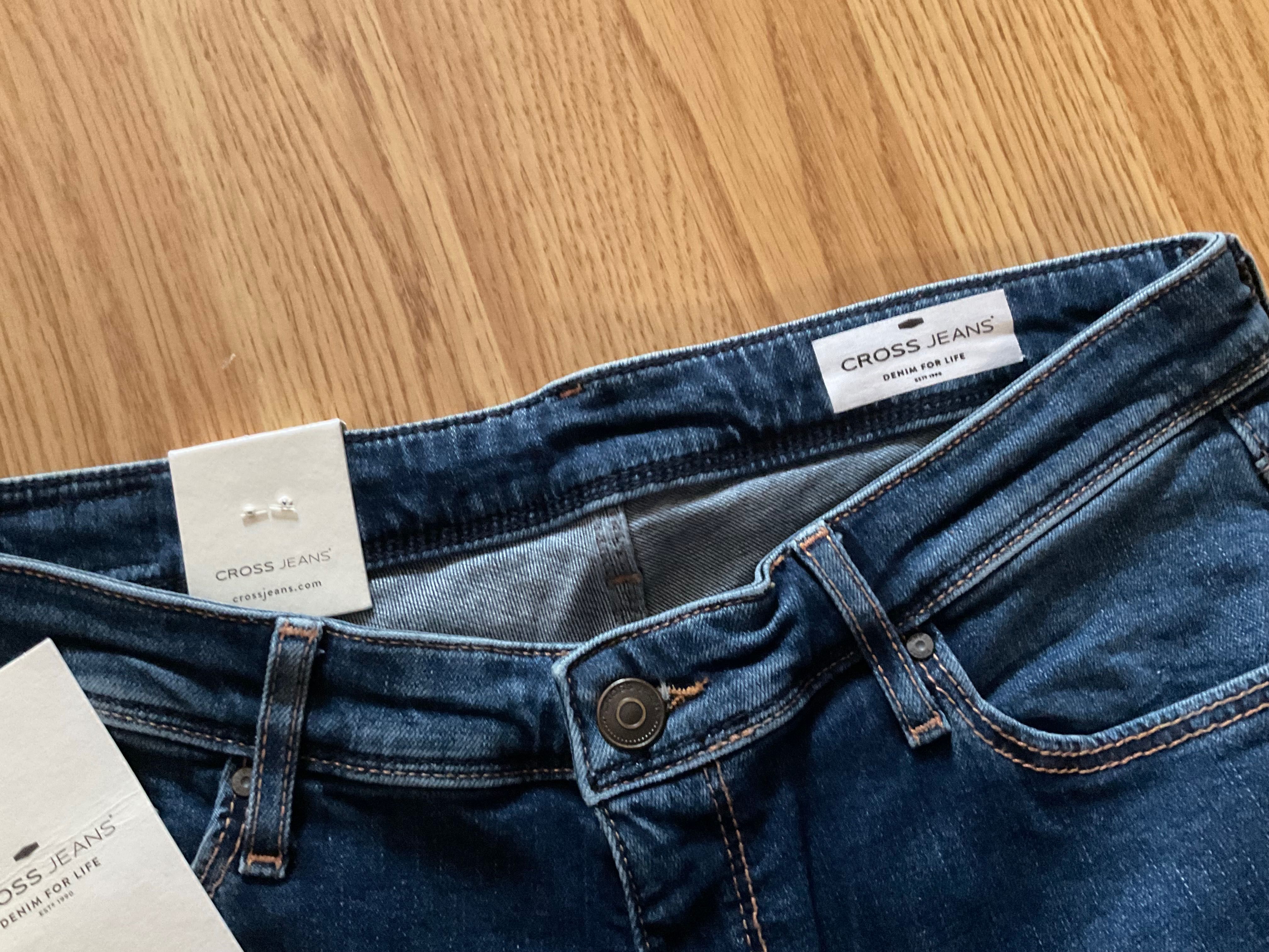 Spodnie męskie Cross Jeans Denim For Life W31 L32