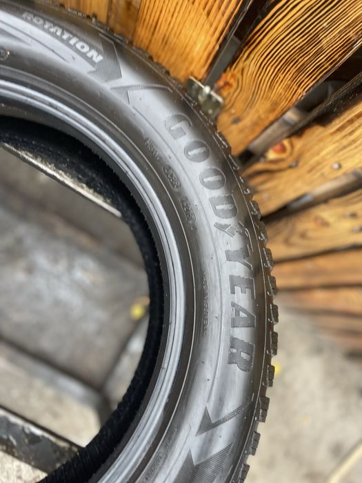 Шини 205/55 r16 Goodyear