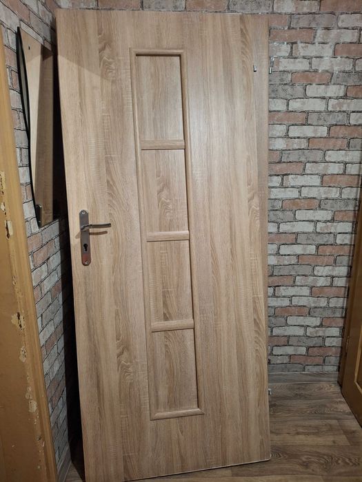 Drzwi dab sonoma pelne
