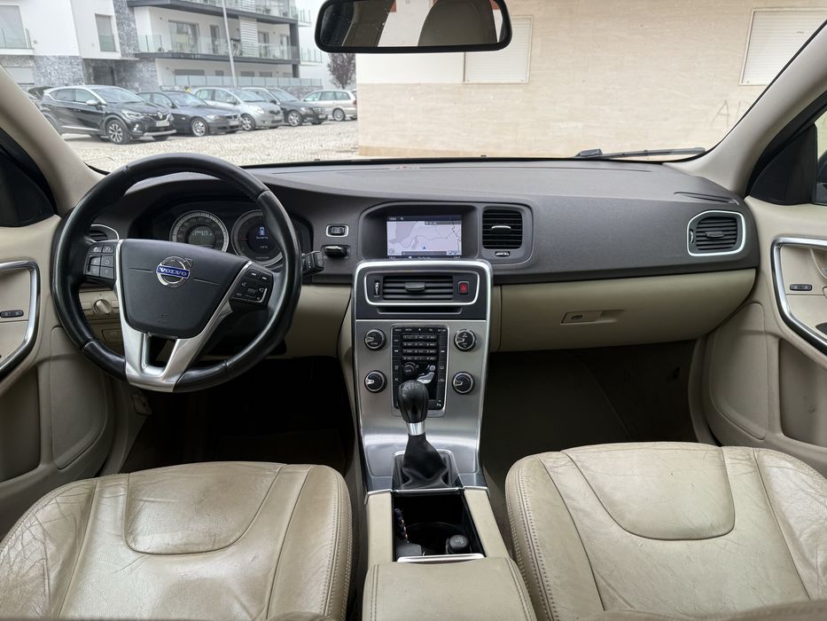 Volvo V60 2.0D3 Drive-e Problema CX