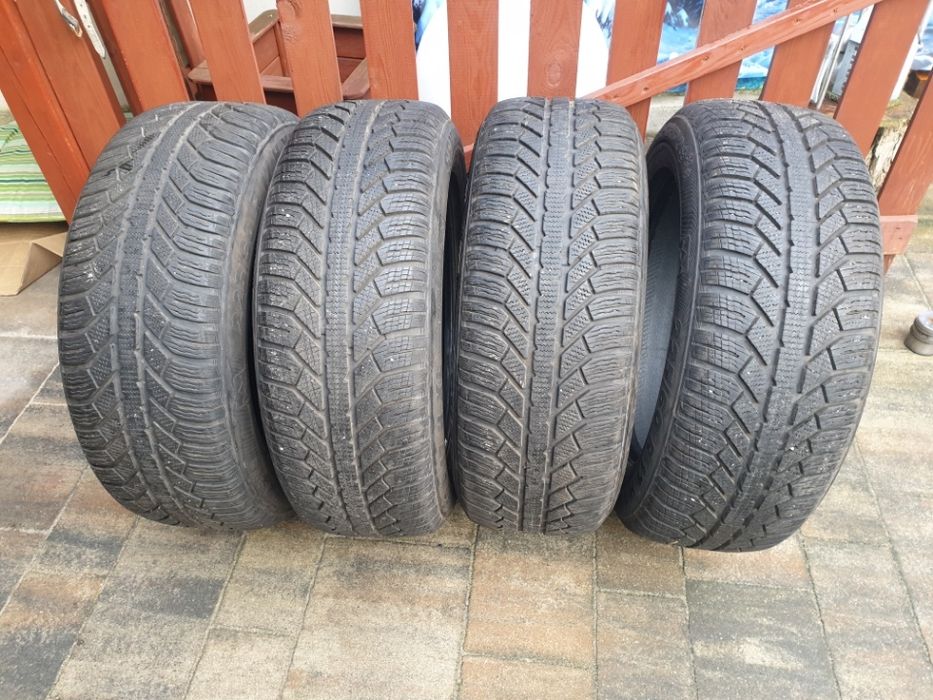 Opony zimowe Semperit 225/60/17