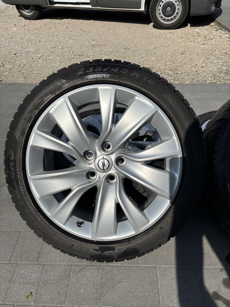 Felgi Aluminiowe 18 Opel Insignia B Zafira C Astra 5x115 Zimowe