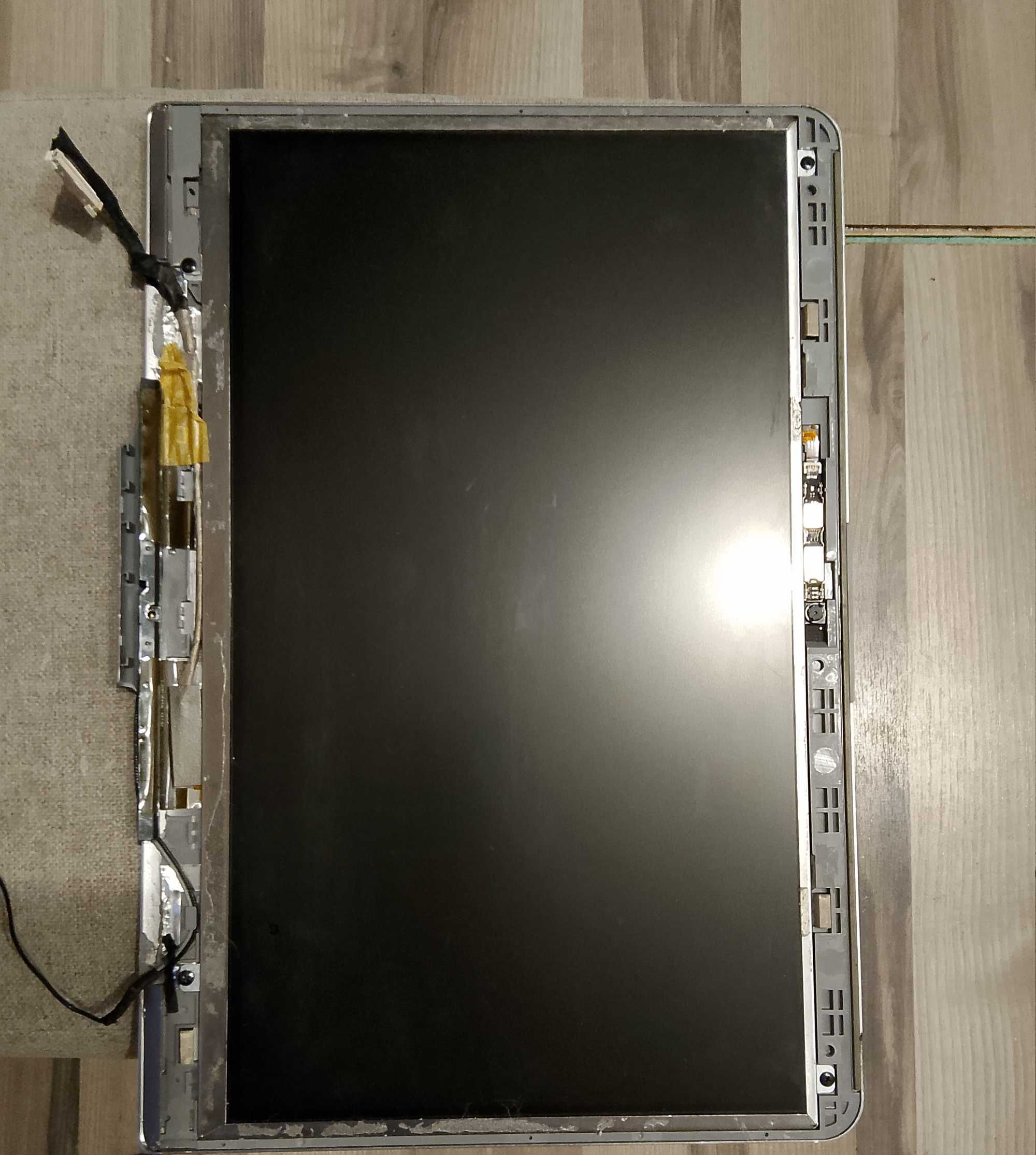Samsung NP535U3c Matryca