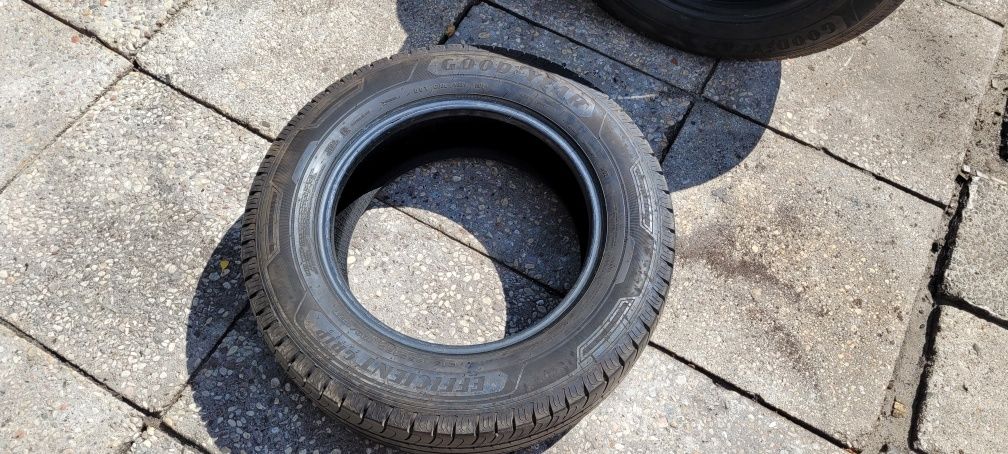 215/65/16C Bus Goodyear 7.5mm Jak Nowe Odbiór TYLKO osobisty Marki