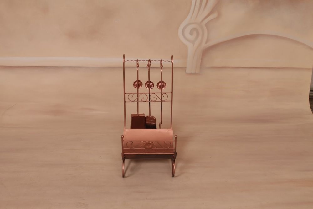 Дровница с набором для камина, Дровница, камин, совок, кочерга, щетка