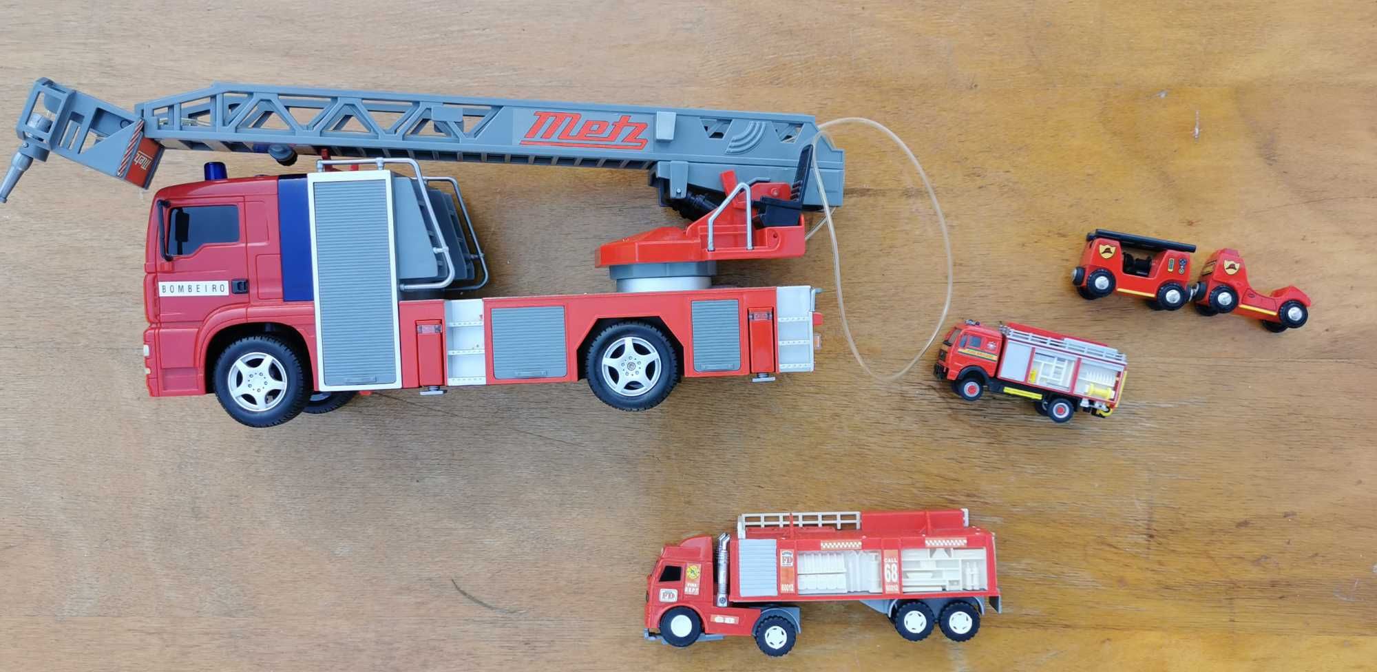 Carros de Bombeiros Diversos