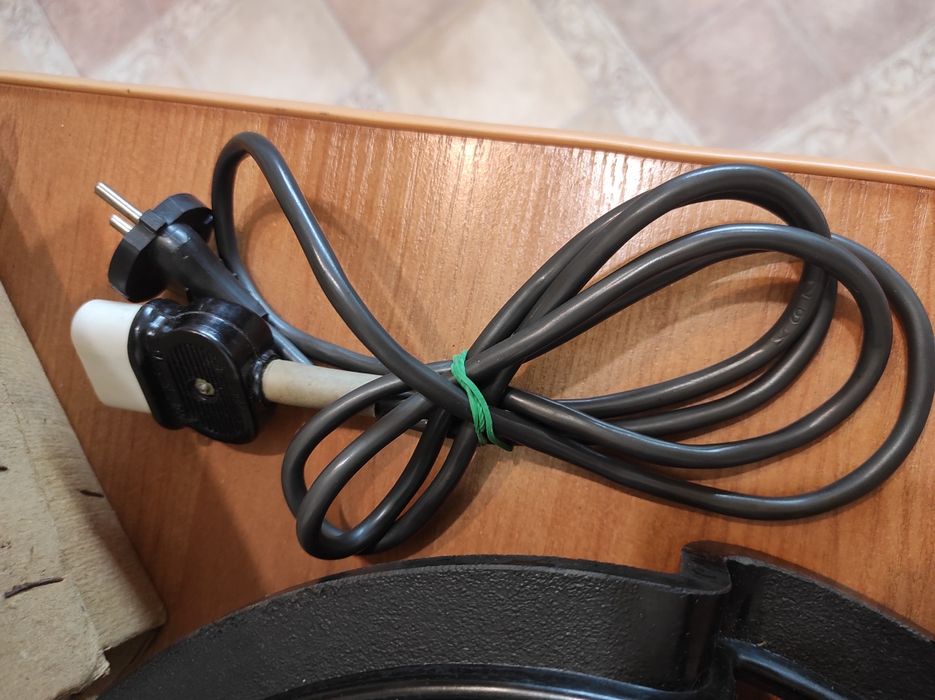 Вафельниця важка, велика, ссср