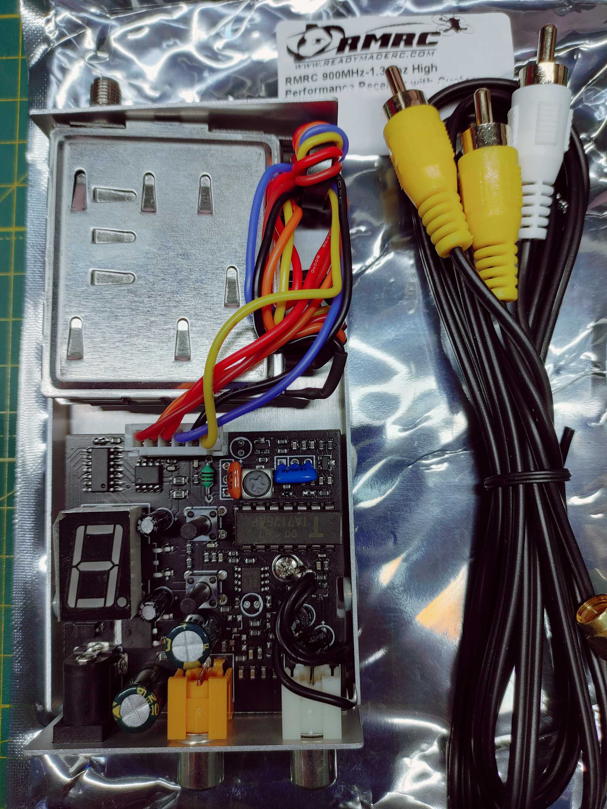 правильний Відео приймач RMRC 900MHz-1.2Ghz-1.3Ghz Video Receiver VRX