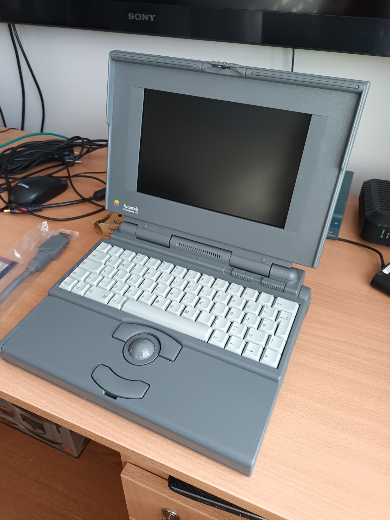 Apple Macintosh PowerBook 165c Vintage