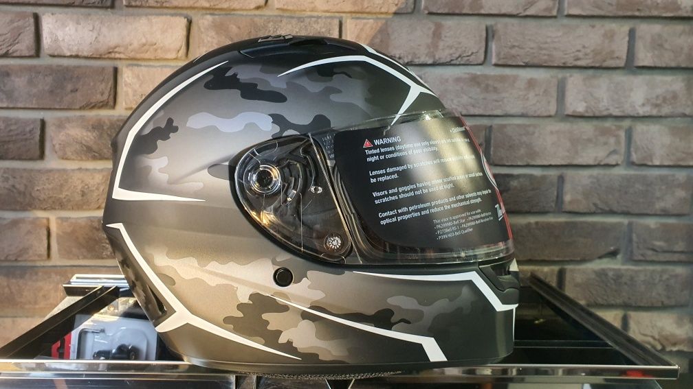 Kask sportowy Bell moro szary mat czarny biały HIT