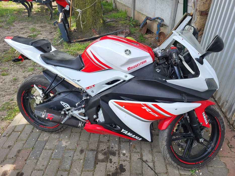 Yamaha yzf r125 akrap