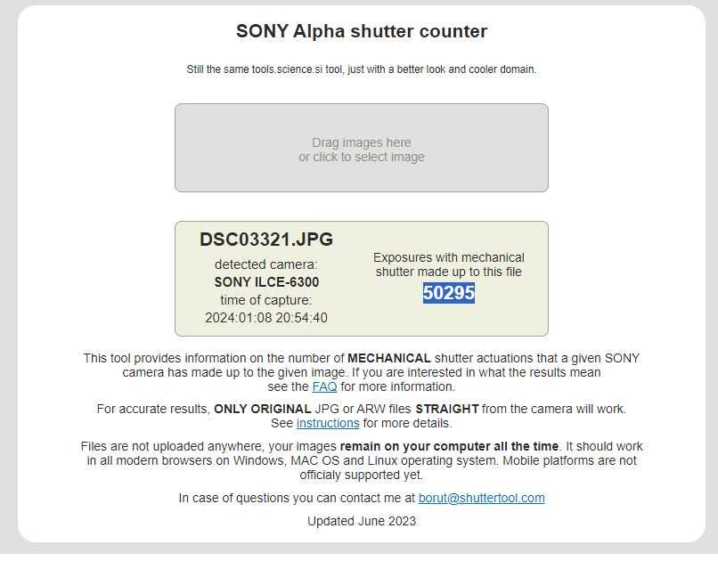 Sony a6300 + 16-50mm f3.5-5.6 + 50mm f1.8 + Acessórios