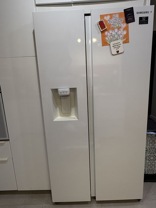 Lodówka Samsung  RS68N8240WW side by side kostkarka dystrybutor