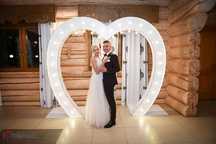 Ciężki dym, fotobudka, fotolustro, napis love i miłość, mega serce