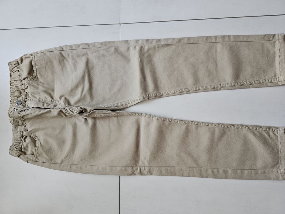 Продам бежеві джинси H&M для хлопчика 7-8 років на зріст 128