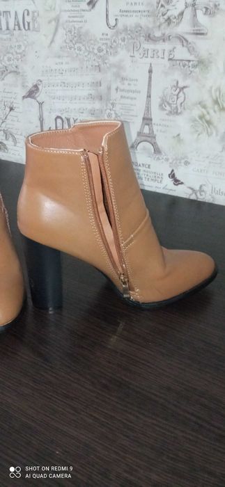 Чобітки, сапожки та черевички осінь / весна