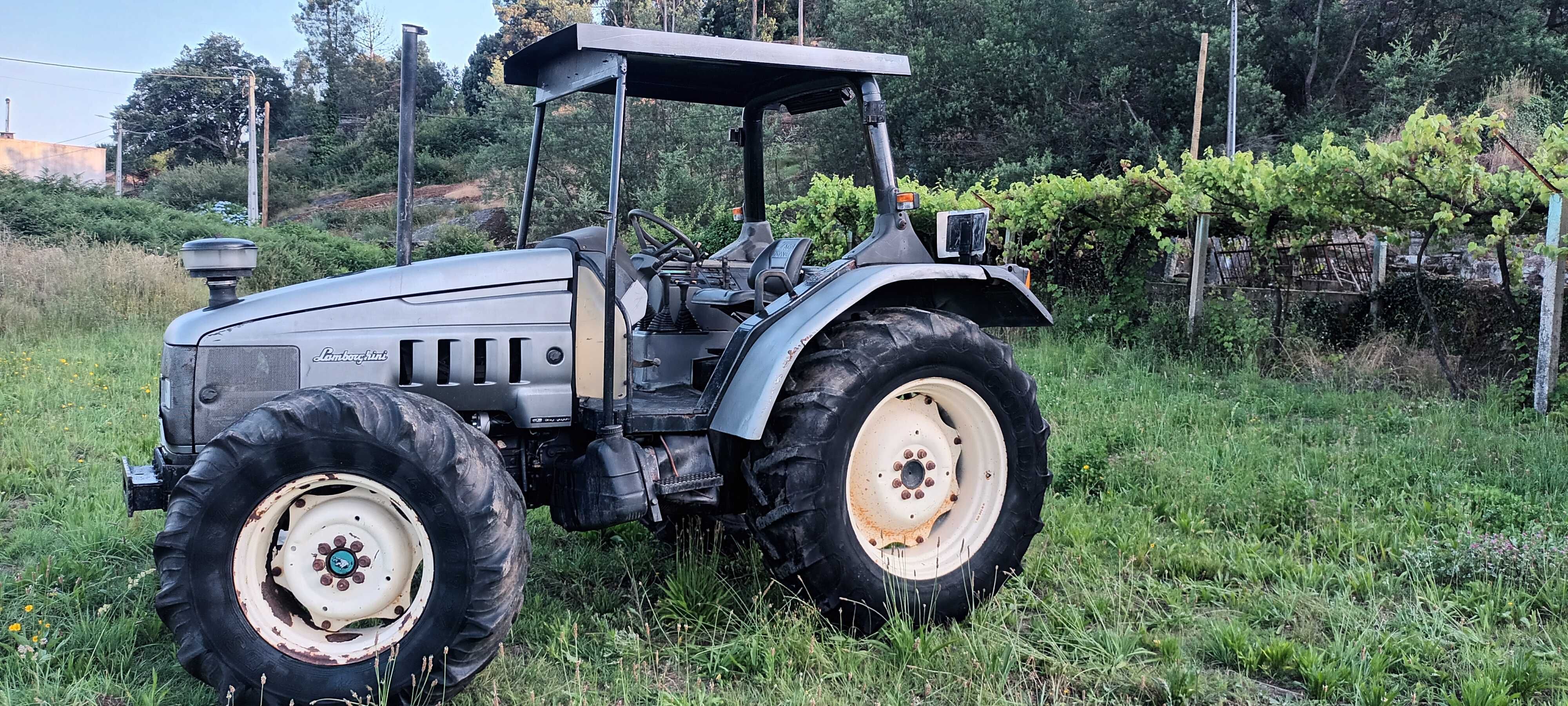 Vendo lamborghini 850 premium bom de tudo com turbo 80cv 4x4