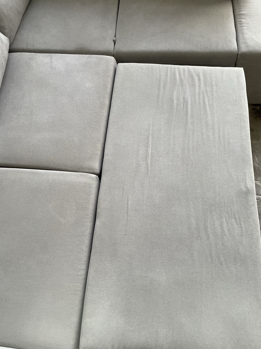 Sofá de canto com chaise longue