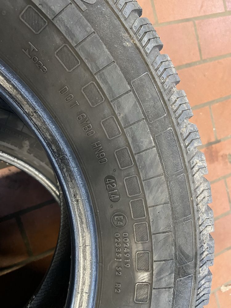 4 opony continental 235/65/16c