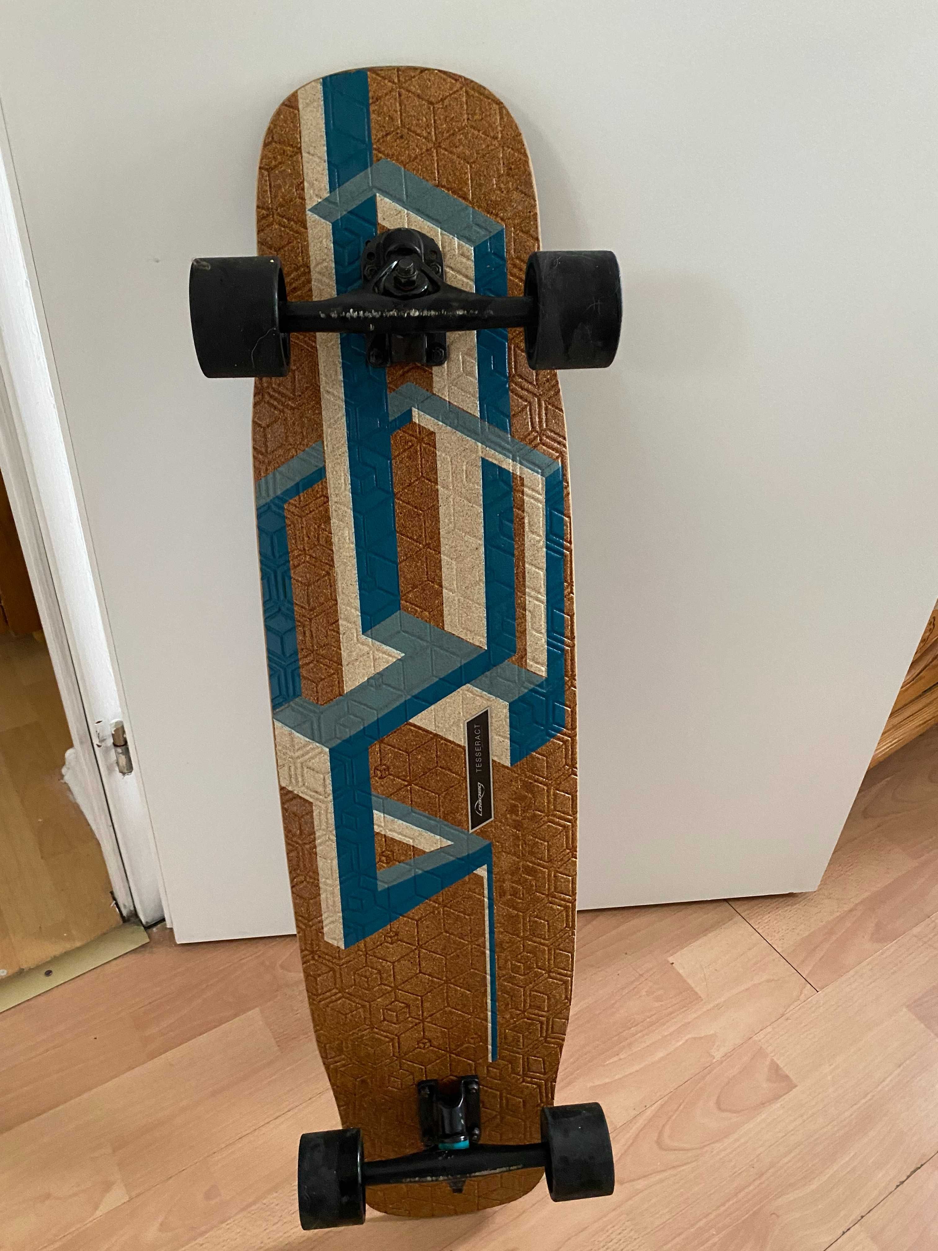 Longboard Loaded Basalt Tesseract w Świetnym Stanie