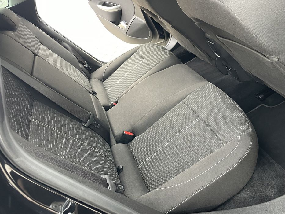 Продам Opel Astra J 2012р. 1.6 бензин Свіжопригнана