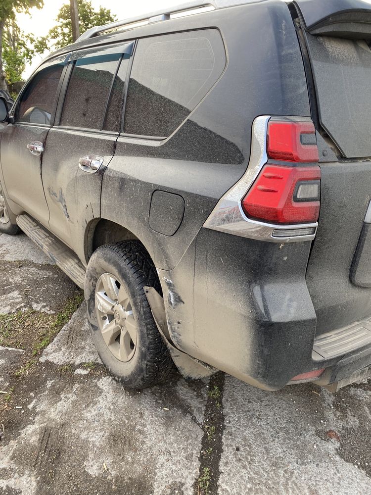Toyota Prado 2018 2.7 після дтп