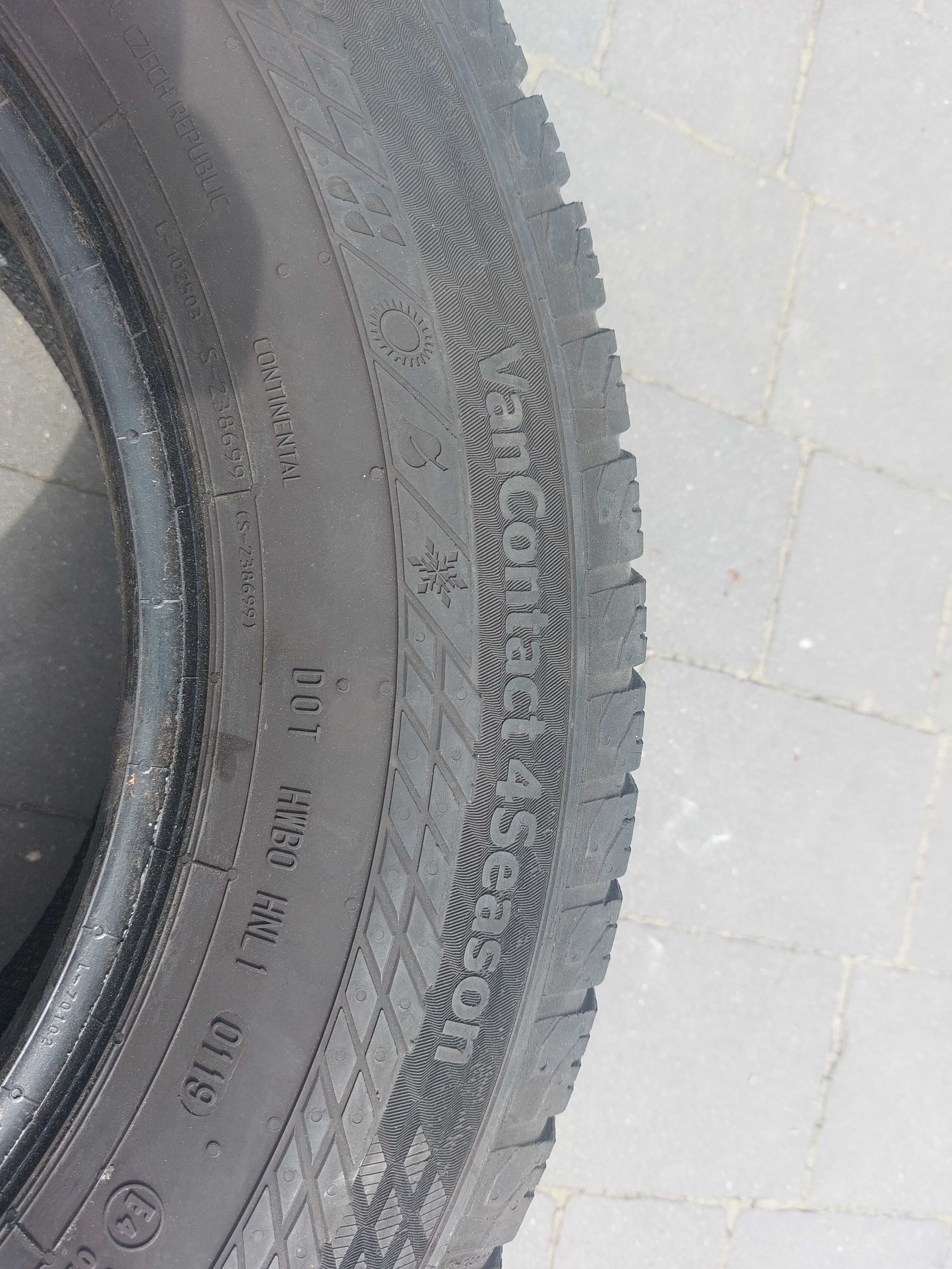 Opony continental wielosezonowe 235/65 R16C