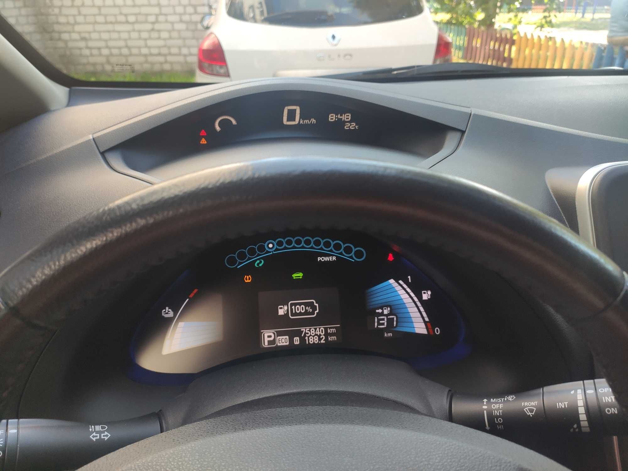 Nissan Leaf, Європа, 2014, 24 кВт, 83soh, 130-140 км., 80 т.км. пробіг