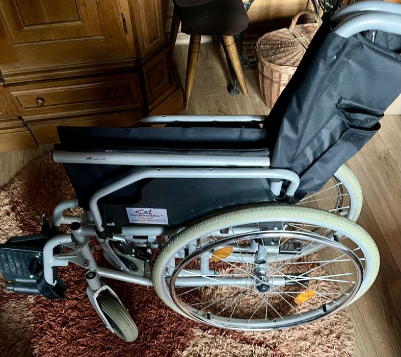 sprzedam wózek inwalidzki trendomobile