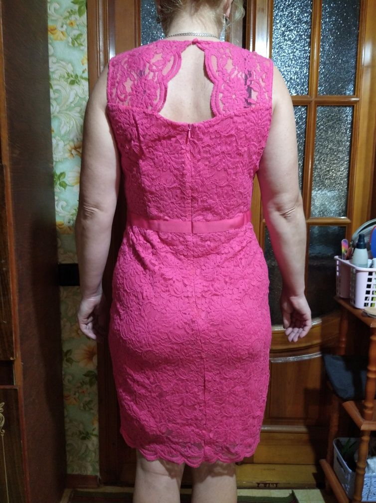 Платье гипюр 48 размер