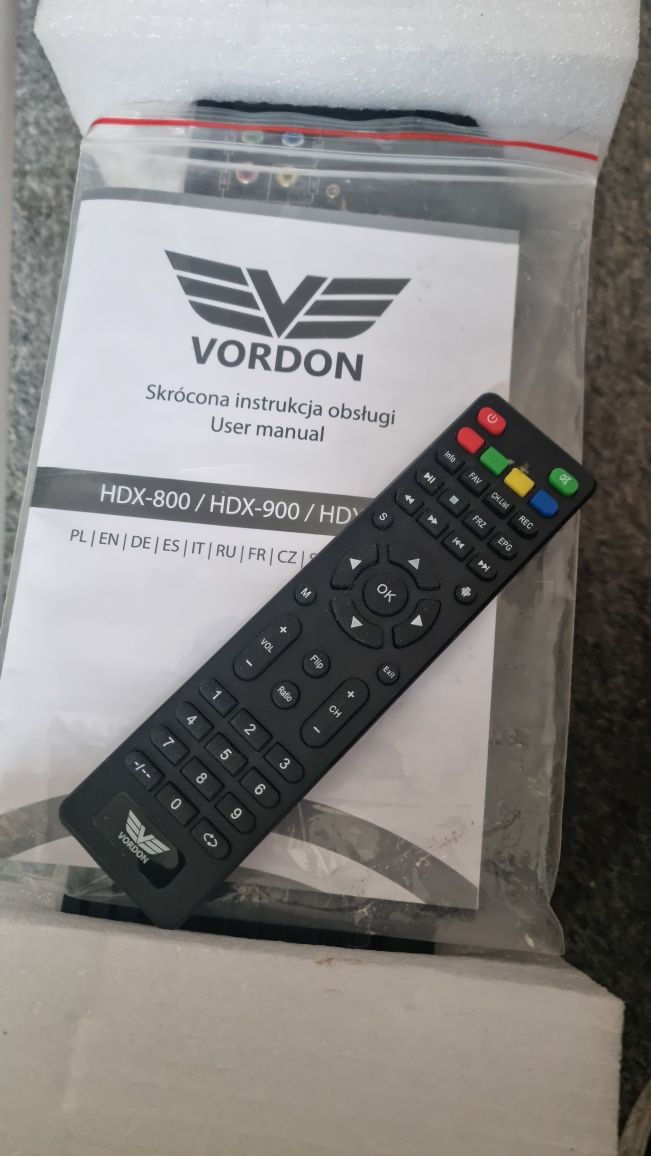 Projektor, rzutnik LCD, Vordon HDX - 1200, Full HD, parę razy użyty