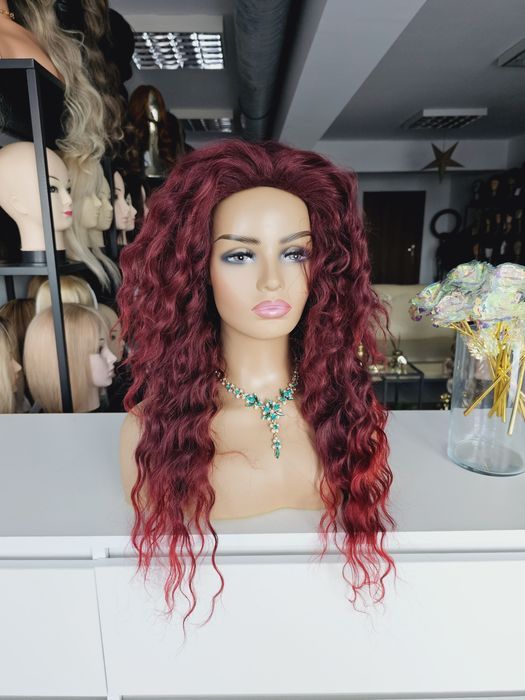 Długa peruka fale loki afroloki burgund Shakira naturalna fryzura