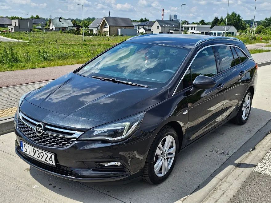 Opel Astra 1,4 125 KM Turbi Dynamic Navi Tempomat Serwisowny Super Stan