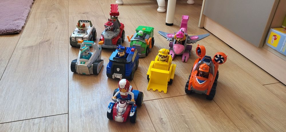 Pojazdy figurki psi patrol zestaw kolekcja