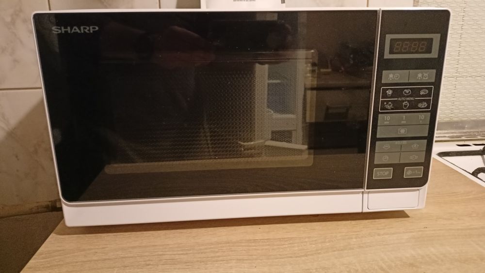 Kuchenka mikrofalowa Sharp