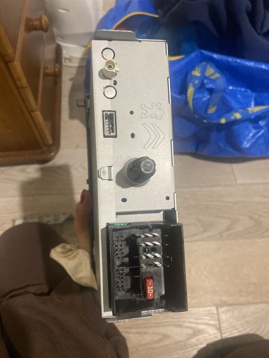 Radio i wyswietlacz peugeot 308