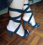 Sandalias tiras pretas acamurçadas New Look