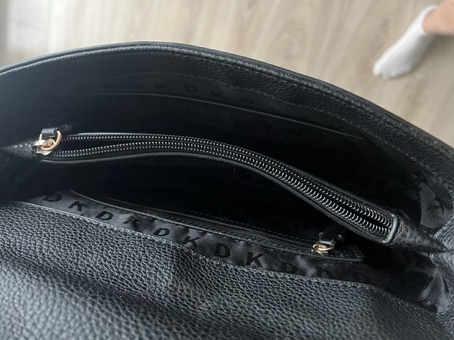 Сумочка Dkny в гарному стані