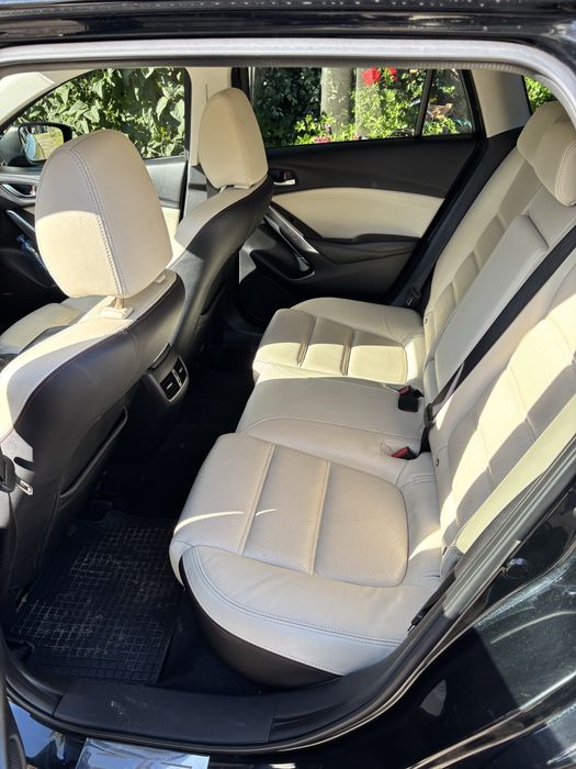MAZDA 6 2.2 DIESEL, automat, bogate wyposażenie