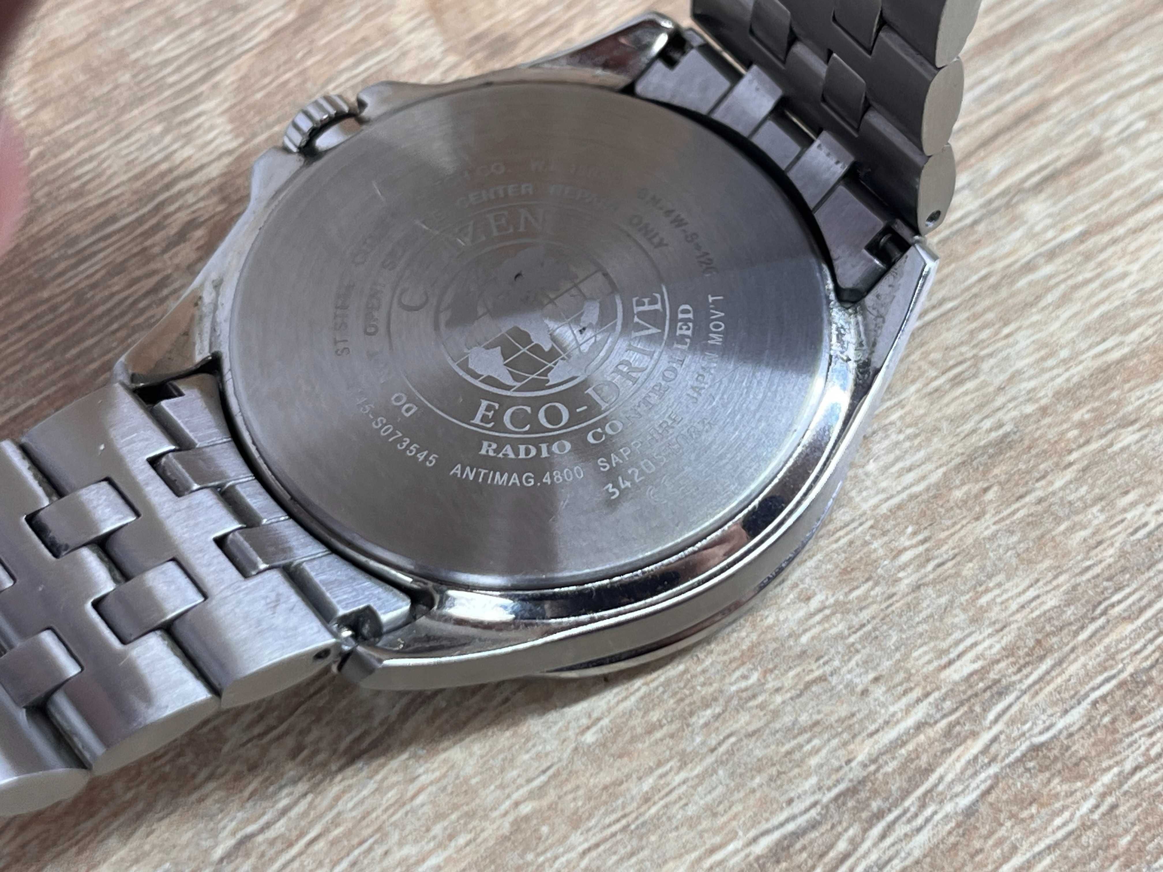 Zegarek męski CITIZEN Eco-Drive CB0010-88L Radio Controlled DCF