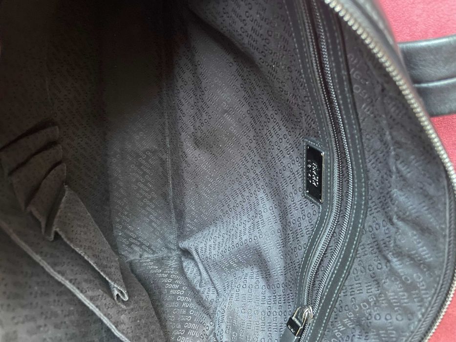 Mala de PELE HUGO BOSS - Porta Documentos c/ dupla alsa de mão + ombro