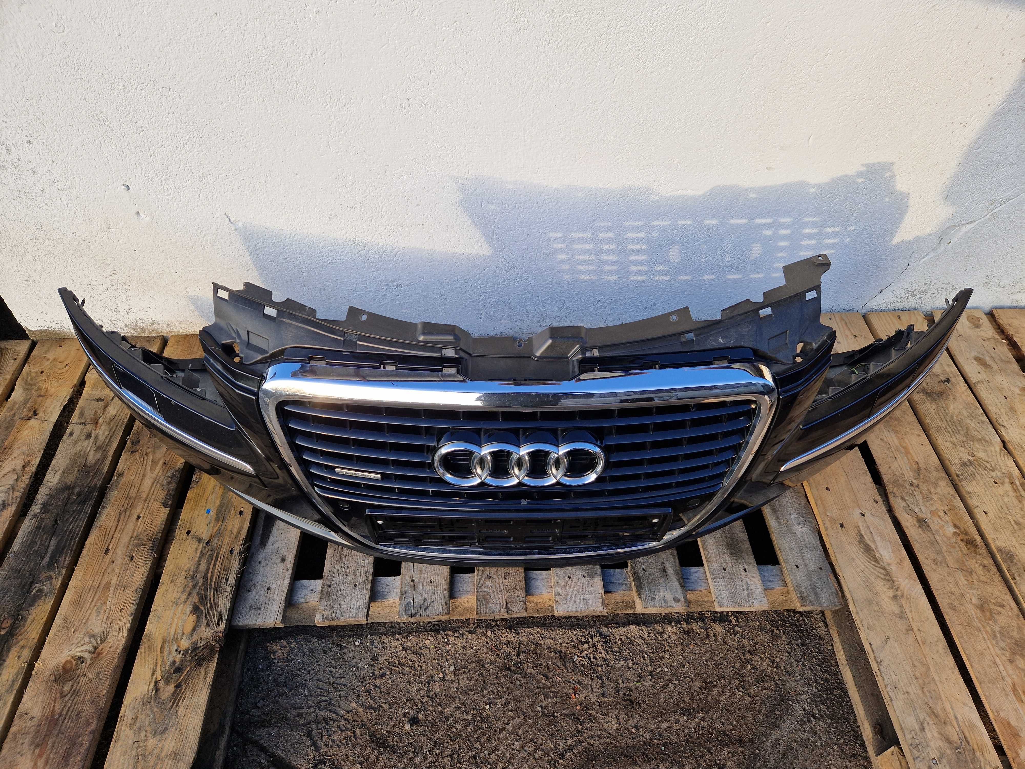 Przedni Przód Kompletny Zderzak Audi A8 D3 LIFT S8 XENON LY9B Spryski