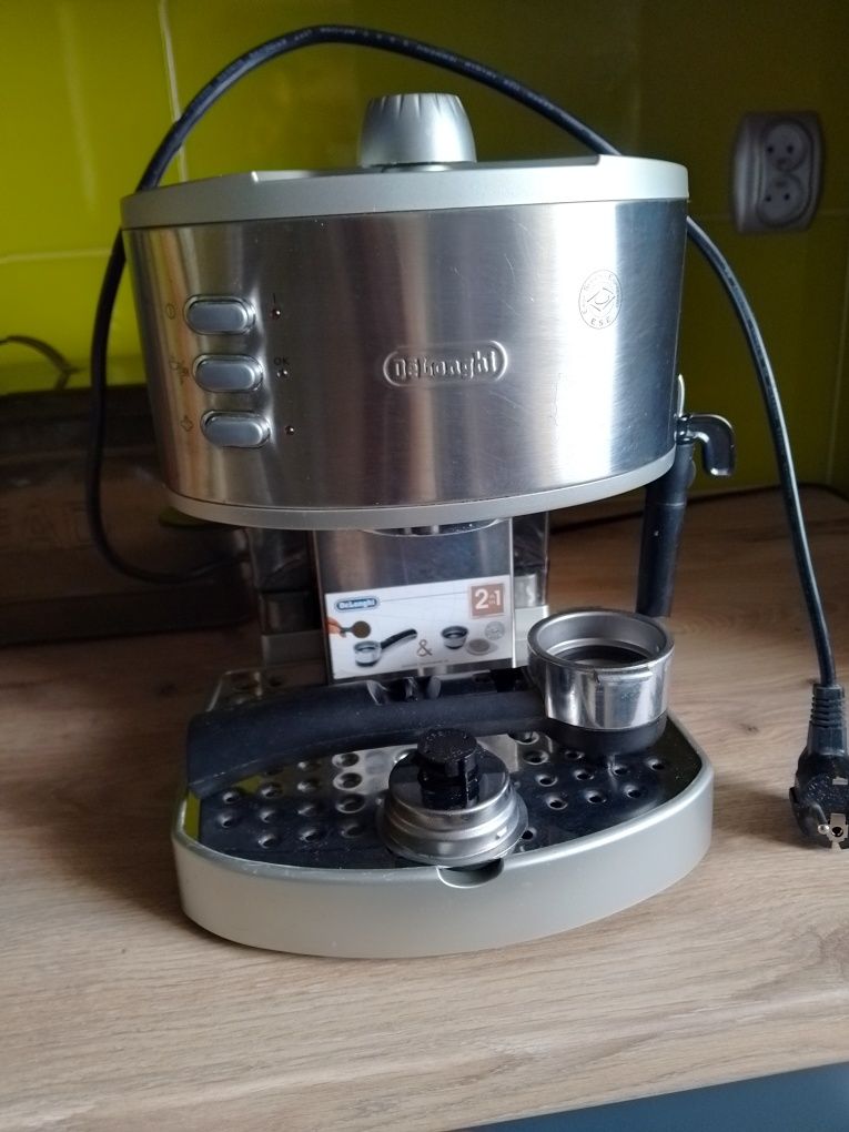 Ekspres DeLonghi