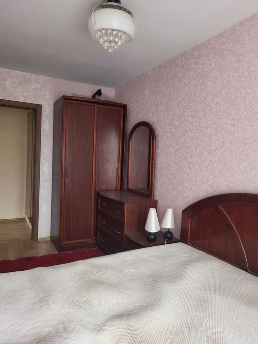 Продам 3к. квартиру з ремонтом М.23 Серпня вул.Деревянка 10 сертифікат